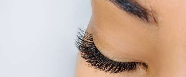 Eyelashes Extensions