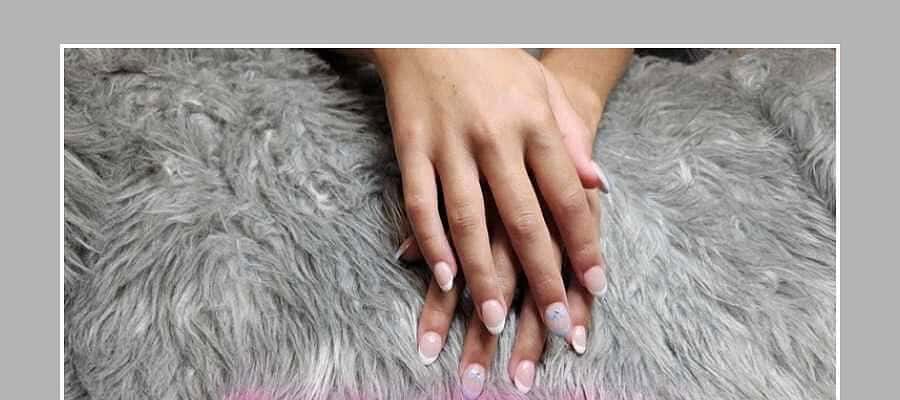 Last Minute Thanksgiving Treat: Grab a Gift Certificate for Your Host!