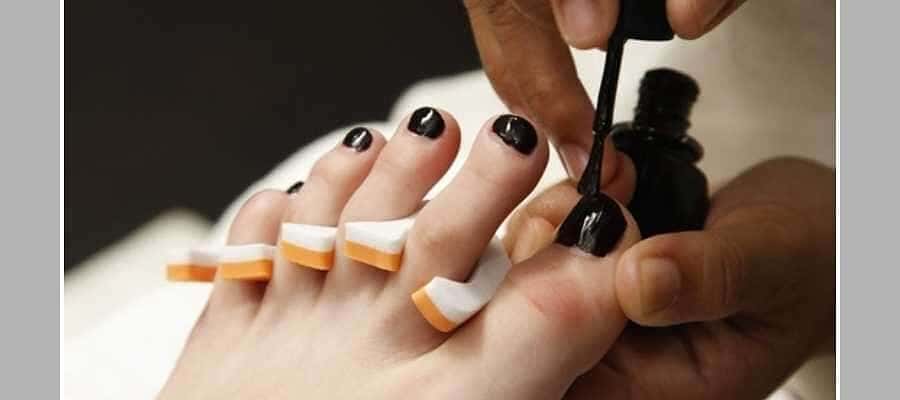 Kid Pedicure and Manicure: Treat Your Little Star to a Nice & Clean Salon Experience.