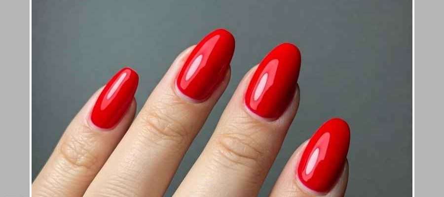 ❤️ Finding Your Perfect Holiday Red Polish at Diva Nails Salon Kelowna