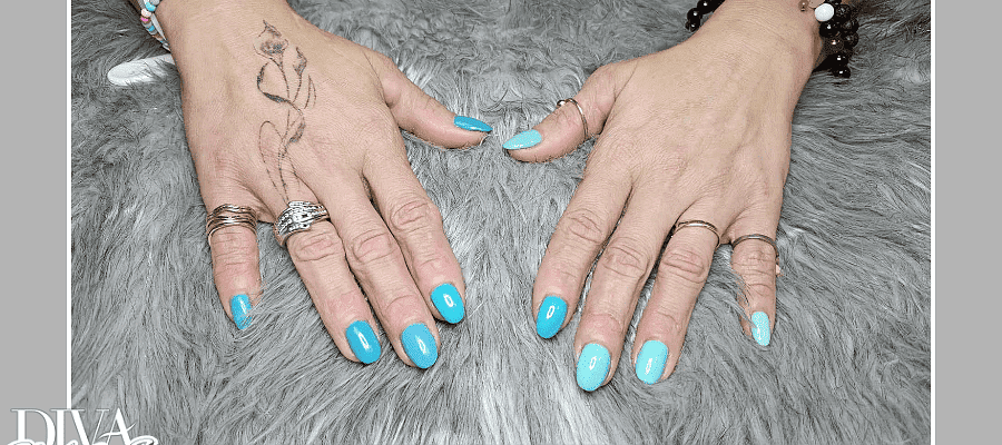 ❄️ Get Icy: Winter Wonderland Nail Art