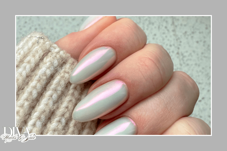 Trend Alert: Chrome & Glazed 🚨