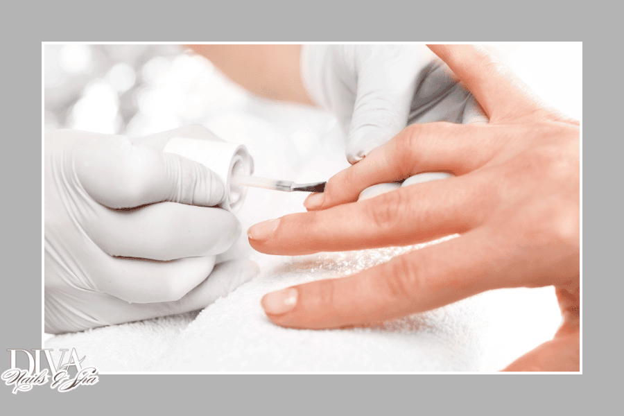 Manicure Monday: The Clean Girl Look 🤍